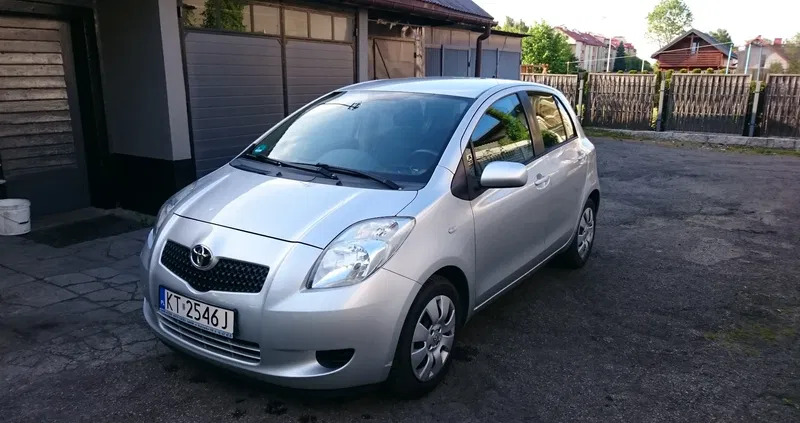 toyota Toyota Yaris cena 15800 przebieg: 215700, rok produkcji 2006 z Tarnów